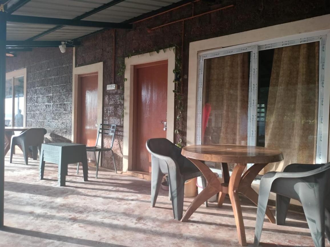 Riverstone Riverfront Stay Gokarna  Δωμάτιο φωτογραφία