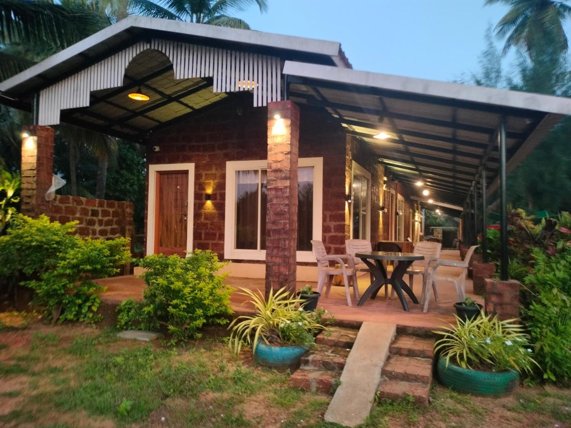 Riverstone Riverfront Stay Gokarna  Δωμάτιο φωτογραφία