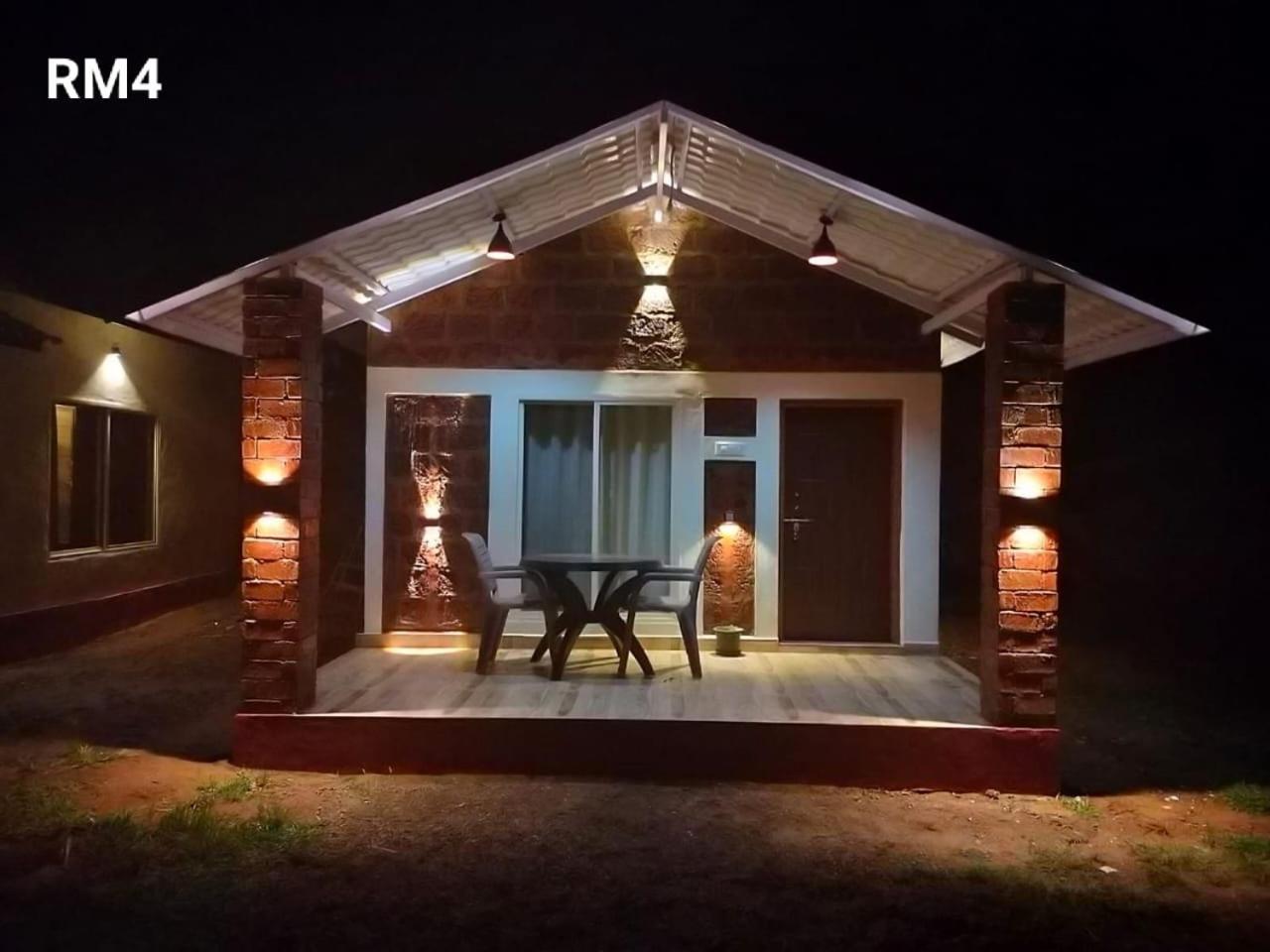 Riverstone Riverfront Stay Gokarna  Δωμάτιο φωτογραφία